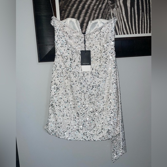 NWT Retrofete xRevolve Omer Sequin Mini Dress in White - Picture 2 of 8
